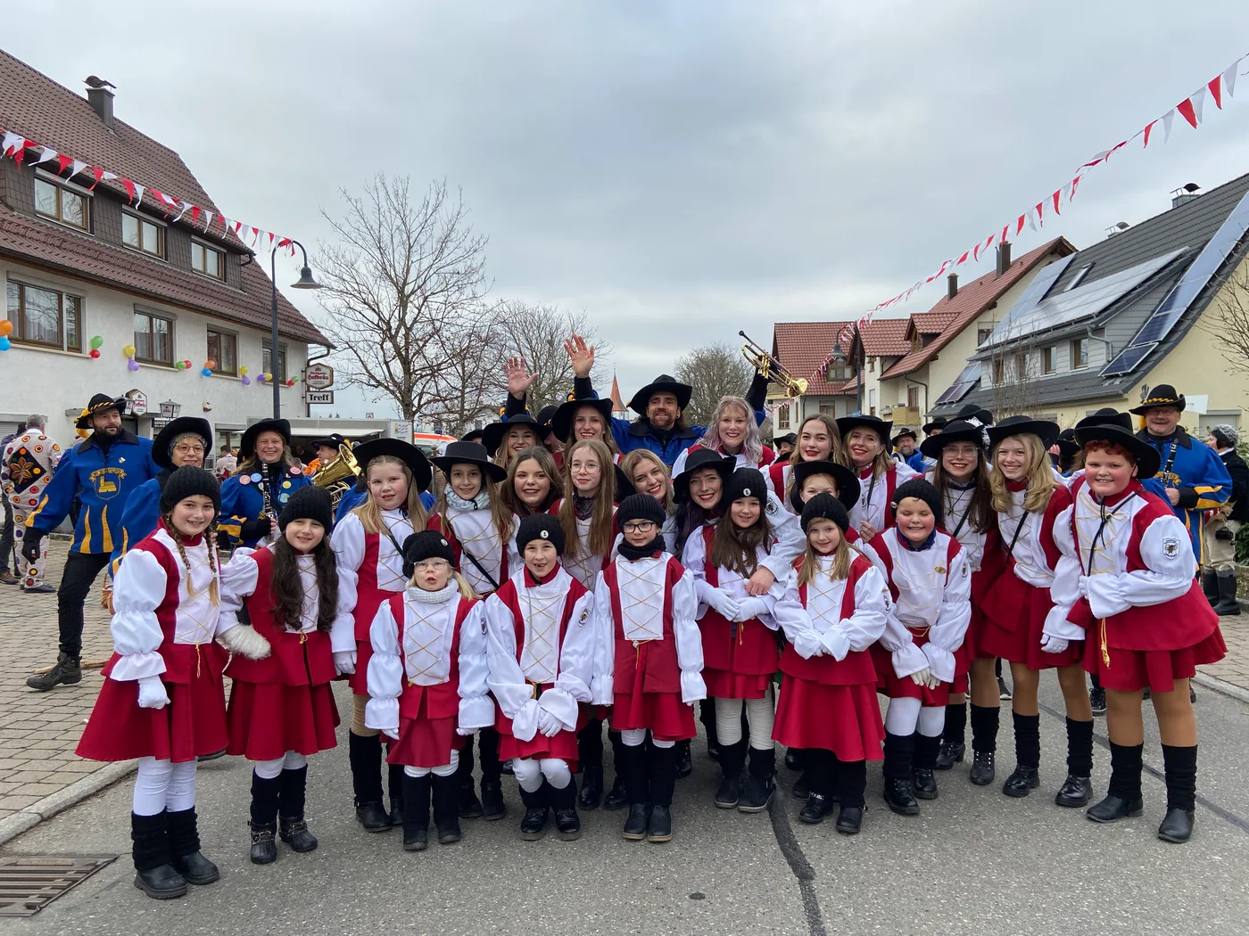 Die Garde der Narrenfreunde Bergfelden