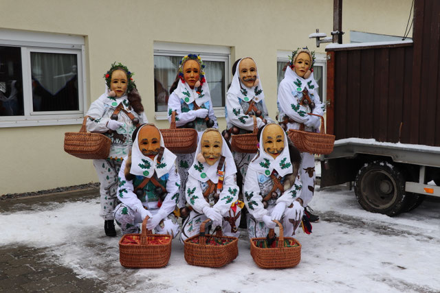 Handgeschnitzte Jäkles-Maske aus Lindenholz